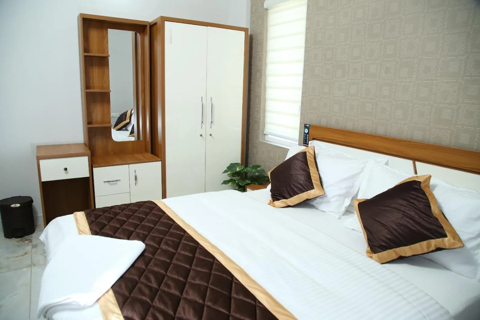 88 Homes Near Lulu Mall Kochi 0*,  India